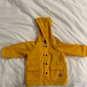 Like New Toddler Hatley Yellow Baby Raincoat